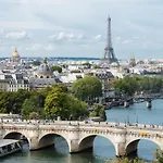 Paris Authentic House With Courtyard 12 Rue Labourse 94250