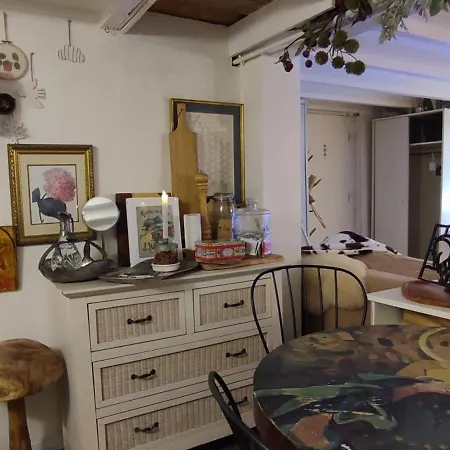 Paris Authentic House With Courtyard 12 Rue Labourse 94250 Apartment