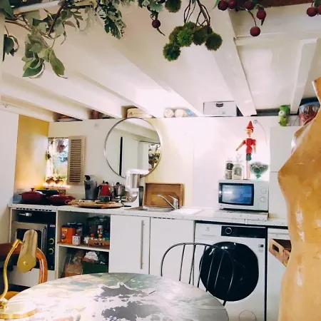 Apartment Paris Authentic House With Courtyard 12 Rue Labourse 94250 *