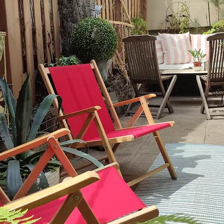 Paris Authentic House With Courtyard 12 Rue Labourse 94250 דירה