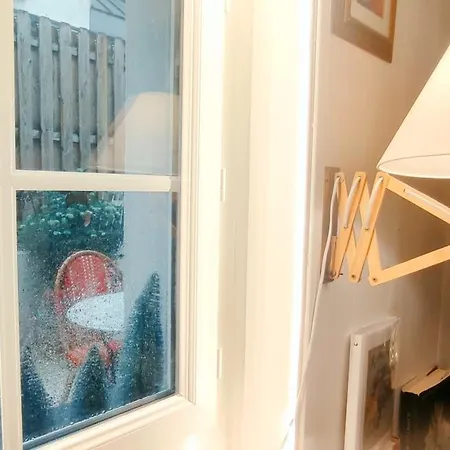 Appartement Paris Authentic House With Courtyard Gentilly