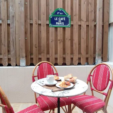 Paris Authentic House With Courtyard *
