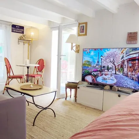 Paris Authentic House With Courtyard Gentilly